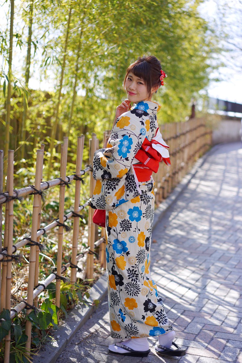 みっくんa7 蓮元ナナ Hahashum Kk撮影会 ポートレート 浅草 隅田川 18 1 7 写真好きな人と繋がりたい 着物 和装 花々と サザンカ 振り返り 微笑み 笑顔 後ろ姿 冬の陽光 Sonya7 Carl Zeiss Fe55f18z Fe35f14z ii T Co