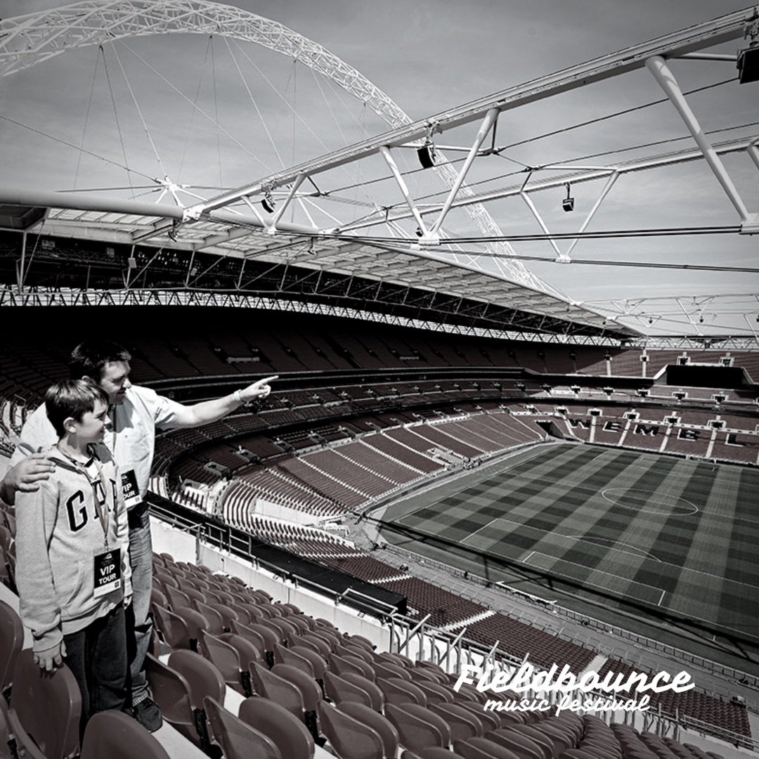 fieldbounce's tweet photo. ✨COMPETITION ✨

For your chance to WIN a tour of Wembley Stadium for you and a friend, simply:

1.Follow @fieldbounce 
2.Retweet this post
3.Tag a friend you would take with you 

Good luck!  
#FACup #EmiratesFACup #Wembley #competition #Sunday #giveaways #Fieldbounce https://t.co/Cl4sO1tRHw