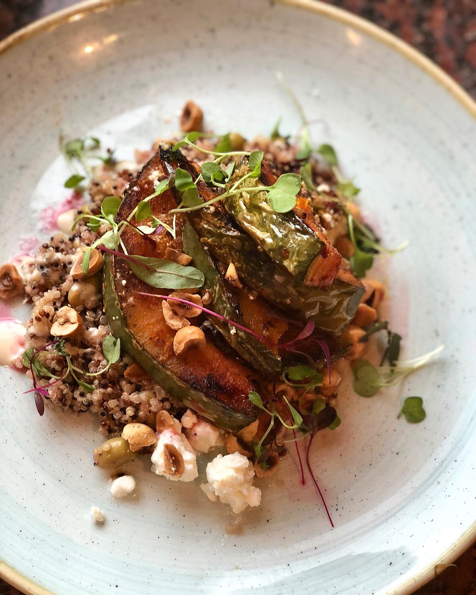 oldspitalfields's tweet photo. So many excellent #Sunday lunch options in the Market, incl. a full house in #thekitchens @tomgriffchef @HappyEndingsLDN @breddostacos @DumplingShack @yumbun @RokRestaurants @BERBERANDQ + newcomers #JiaBa and #homefooduk - offering #streetfood from #Taiwan + home-cooked delights. https://t.co/JdjIVwHZpq