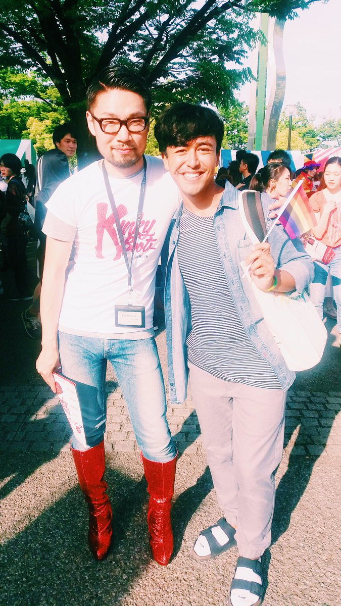 eitorittoru's tweet photo. Was running through my Japan trip folder and bumped into this gem <3
#TRP2016 #TokyoRainbowPride #KinkyBoots https://t.co/i0GG2lOay9