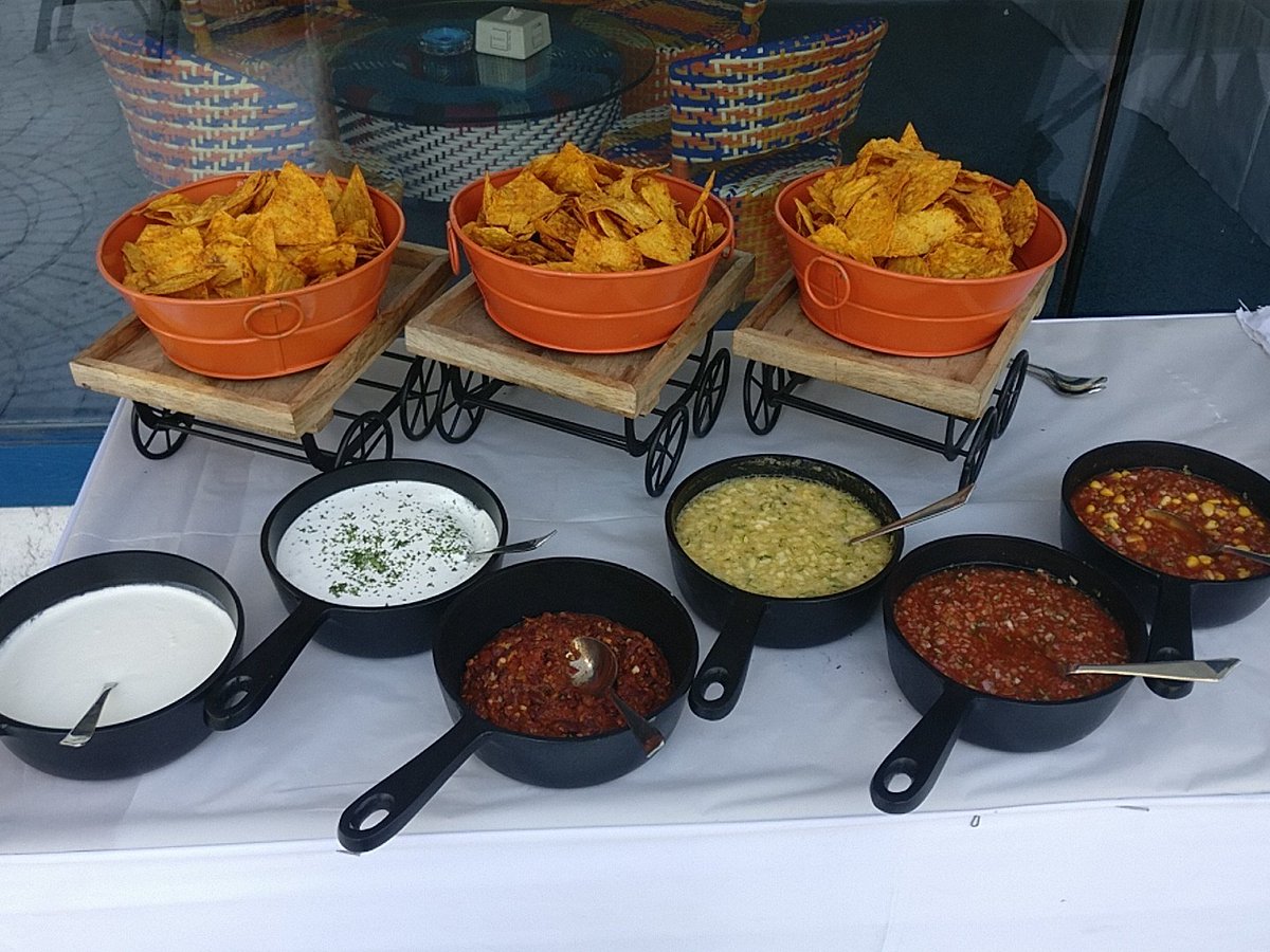 chef_karan_'s tweet photo. Nachos 😍 https://t.co/pL9gzQMvFk