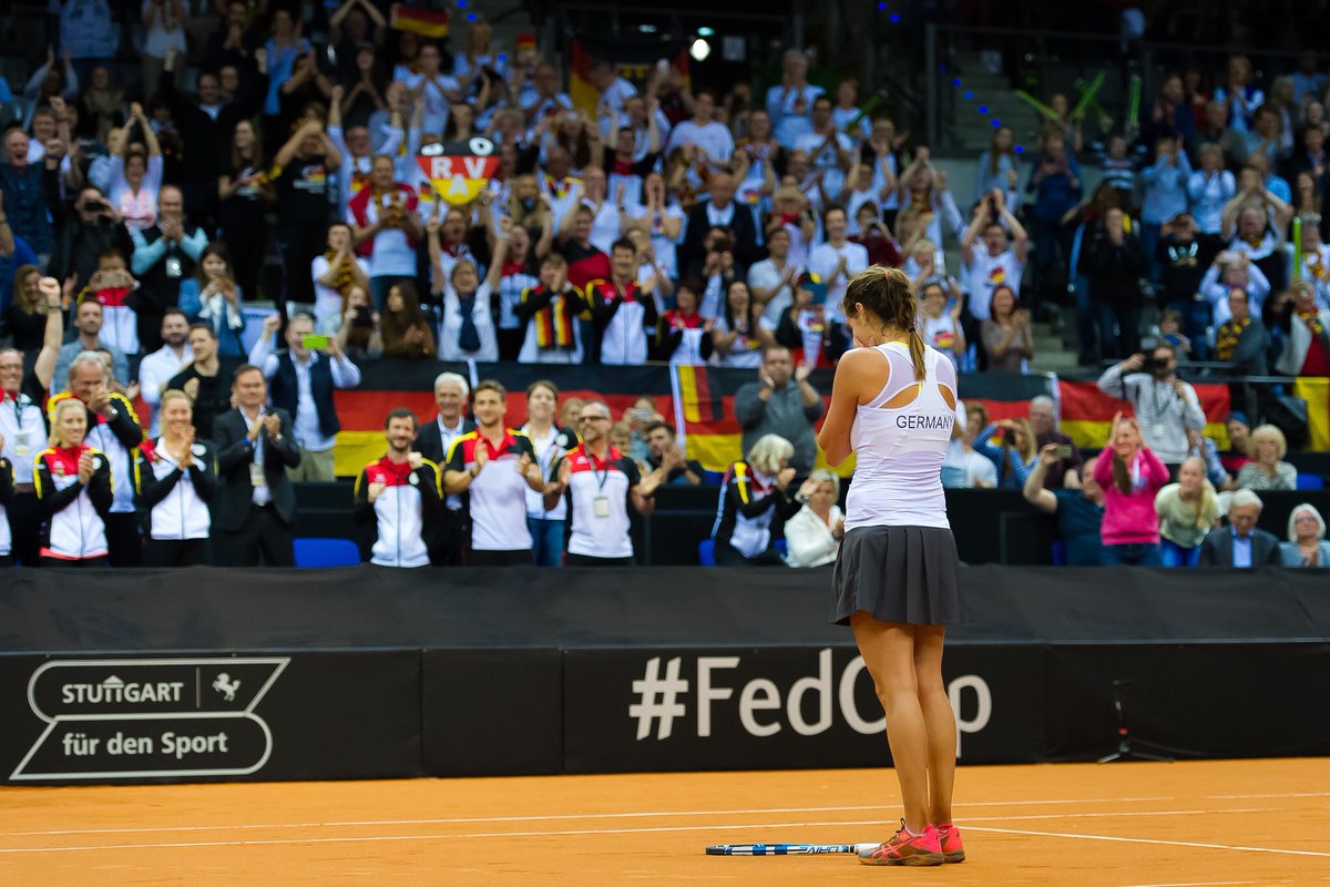 BarbaraRittner's tweet photo. 14-0 Matches in Serie, drittes Turnier in Serie...wow @juliagoerges GLÜCKWUNSCH an das ganze Team! @FloThePhysio tolle Arbeit👏👏👏 https://t.co/AGIwlMiX86