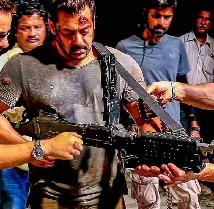 NasteranHaideri's tweet photo. #TigerRules
TZH HUNT 300CR CLUB. .
💣🔥💣🔥💣🔥 https://t.co/pkOyfoP0Rn