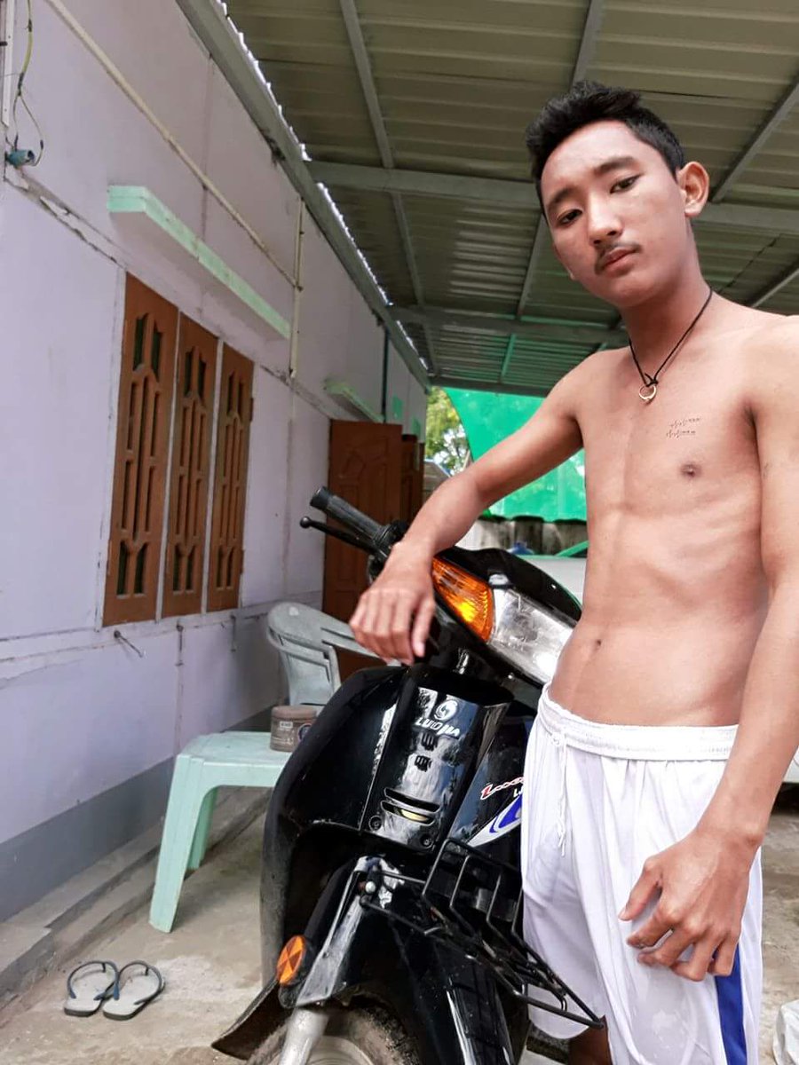 k9N2yNRUTzQJhGe's tweet photo. ေ႐ွ႕ေကာေနာက္ေကာ
ကိတ္တယ္ေတာ့လုိက္လုပ္😃
ထက္ၾကည့္ခ်င္ရင္retweetေတာ့လုပ္သြား😃 https://t.co/BKa6bPVE3S
