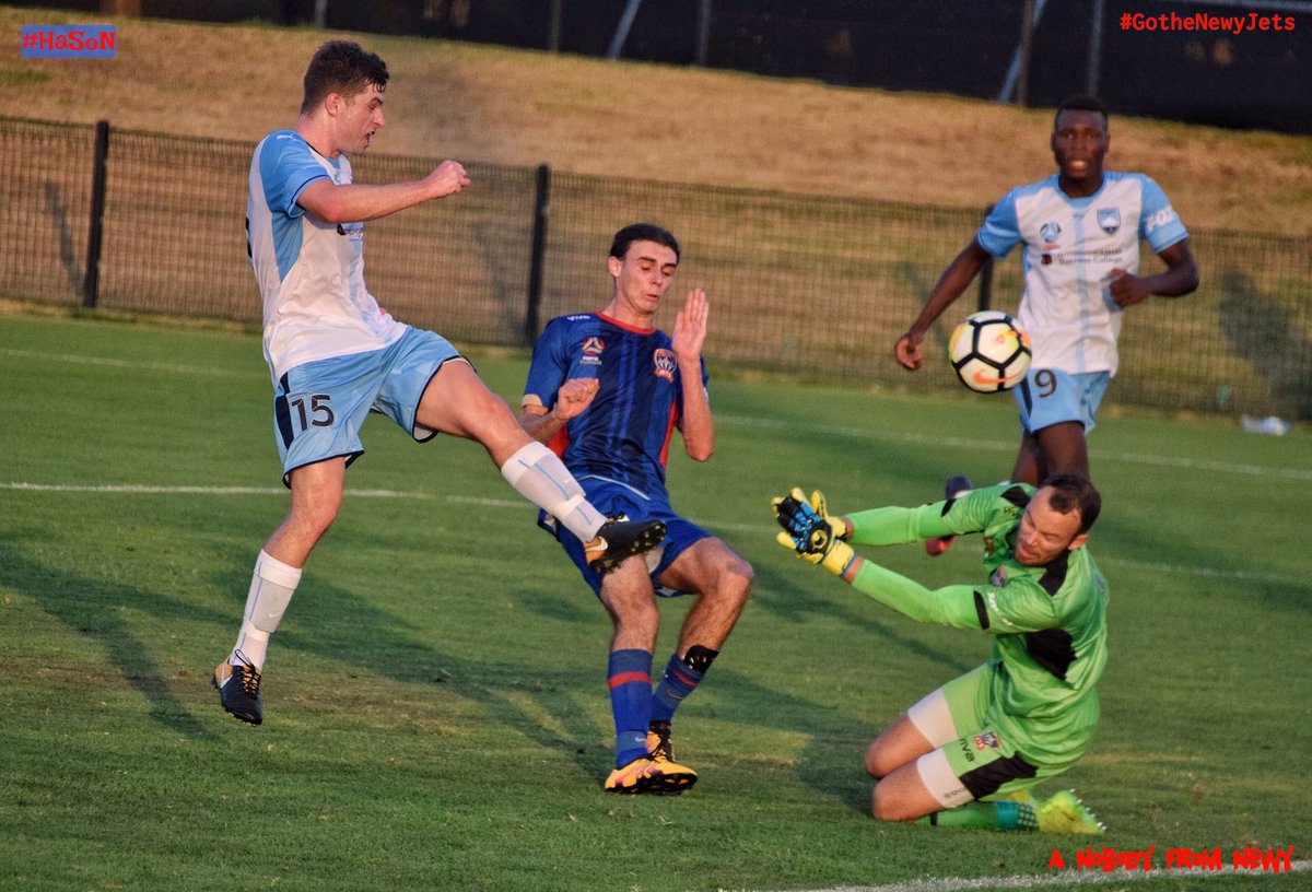 rawprawn25's tweet photo. HT in this evening’s #Cracka #FNYL clash at No.2

@NewcastleJetsFC Youth 2

@SydneyFC Youth 0

Antonee Burke with a #Twofa

#GotheNewyJetsNextGen #HaSoN #NTUA https://t.co/BuSCuiTtEC