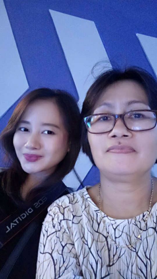 putriekasari93's tweet photo. My beautifull mommy https://t.co/h0j6KdFmYO