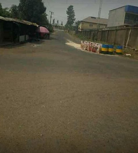 NNNewsMedia's tweet photo. Biafra putting Intel community on notice, of Nigerian Govt. wicked move against Afaraukwu Ibeku people the home town of #Biafra leader #NnamdiKanu to unleash mayhem on them through Jihad Fulani Herdsmen/BokoHaram recruited in the Nigerian securities @UN 
https://t.co/3OhsXglvve https://t.co/TuyfdjE4mk