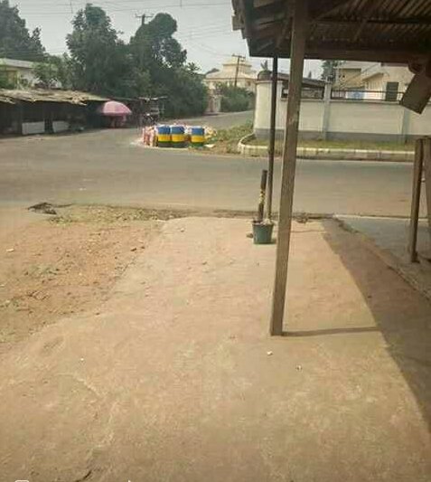 NNNewsMedia's tweet photo. Biafra putting Intel community on notice, of Nigerian Govt. wicked move against Afaraukwu Ibeku people the home town of #Biafra leader #NnamdiKanu to unleash mayhem on them through Jihad Fulani Herdsmen/BokoHaram recruited in the Nigerian securities @UN 
https://t.co/3OhsXglvve https://t.co/TuyfdjE4mk