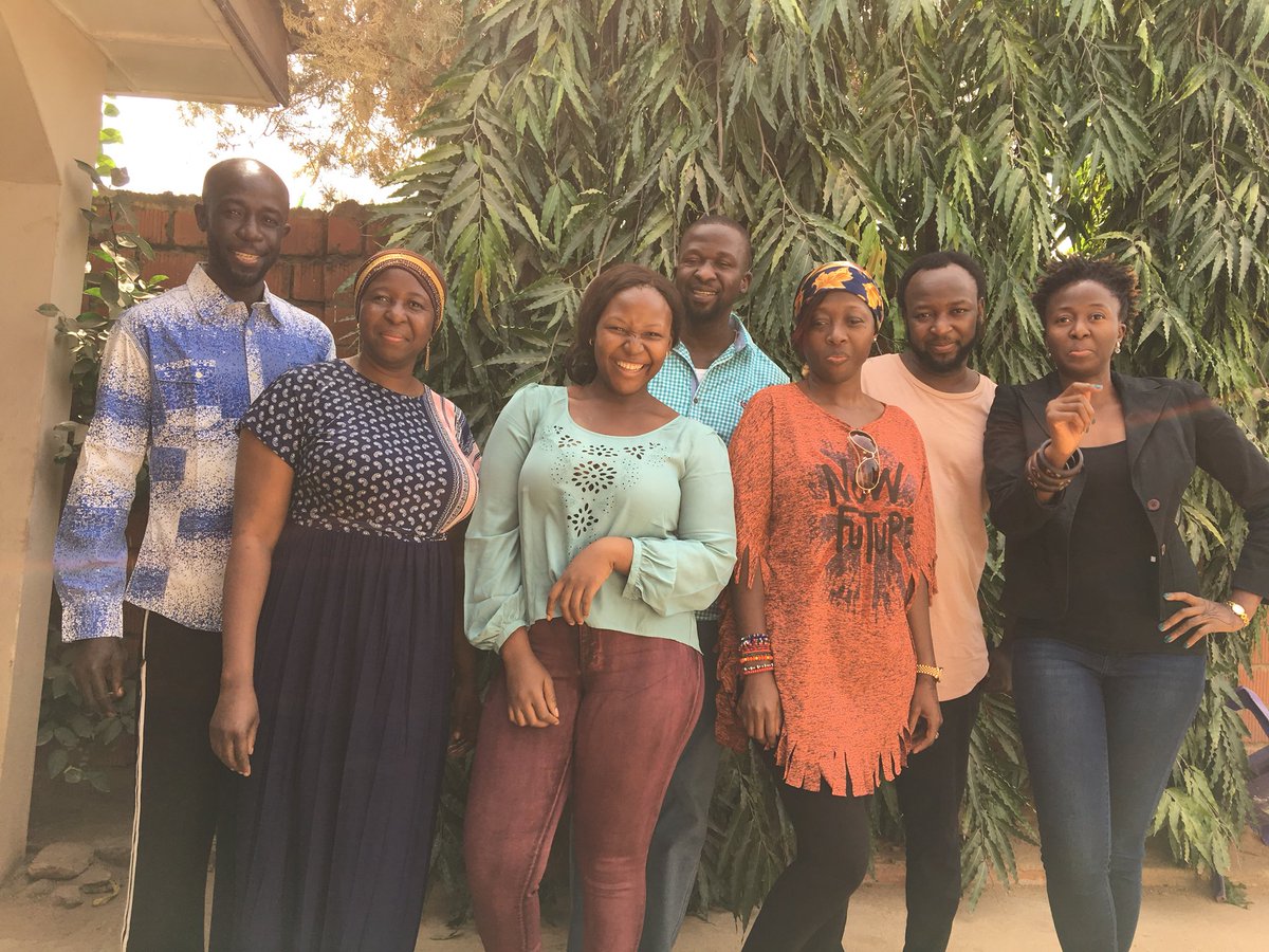 MKabrik's tweet photo. New Year Celebration at home in Kaduna was so much fun. Took this picture just before we left for Abuja
#Brothers&Sisters๐โค๏ธ๐
#GoodTimesAlways https://t.co/CywbpK9JOA