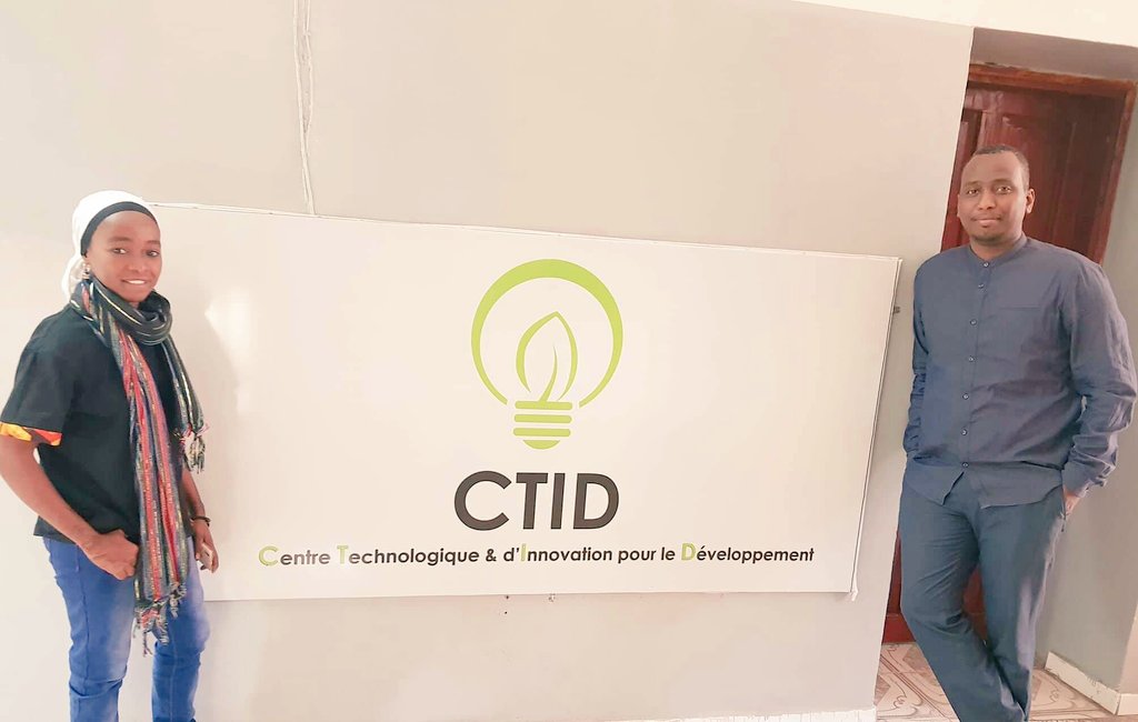 falher3's tweet photo. Merci @samabdiosman Directeur Général de @TechinnovLab
#SOS_Village _Djibouti #MapTic ainsi qu'a tout les partenaires grâce à vous la communauté @DjiboutiOsm est né vive la #cartographieNumerique et les données ouvertes #OpenData #Niger #Afrique https://t.co/iB7114uIkf