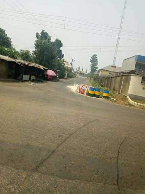 NNNewsMedia's tweet photo. Putting Intel community on notice. Nigerian Govt. Set to bring in it Jihad Fulani Herdsmen/BokoHaram recruited in Nigerian securities to terrorise,torture,extort, kill and intimidate peaceful people of Afaraukwu Ibeku.
@UNGeneva

https://t.co/3OhsXglvve https://t.co/TuyfdjE4mk https://t.co/Vxq4E9X9bI