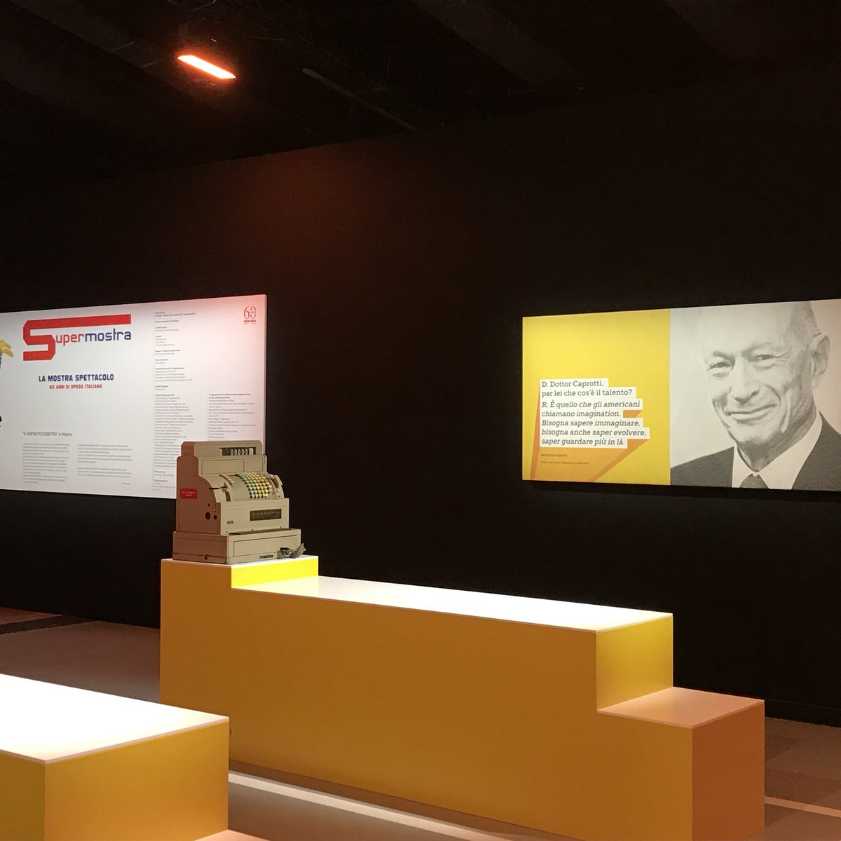 fra_v's tweet photo. #supermostra #esselunga 👏🏻👏🏻👏🏻 un tuffo dagli anni 70 a oggi!  #food #design #pubblicita #anni80 #supermercato #cultura https://t.co/Hg2kpO0cvY
