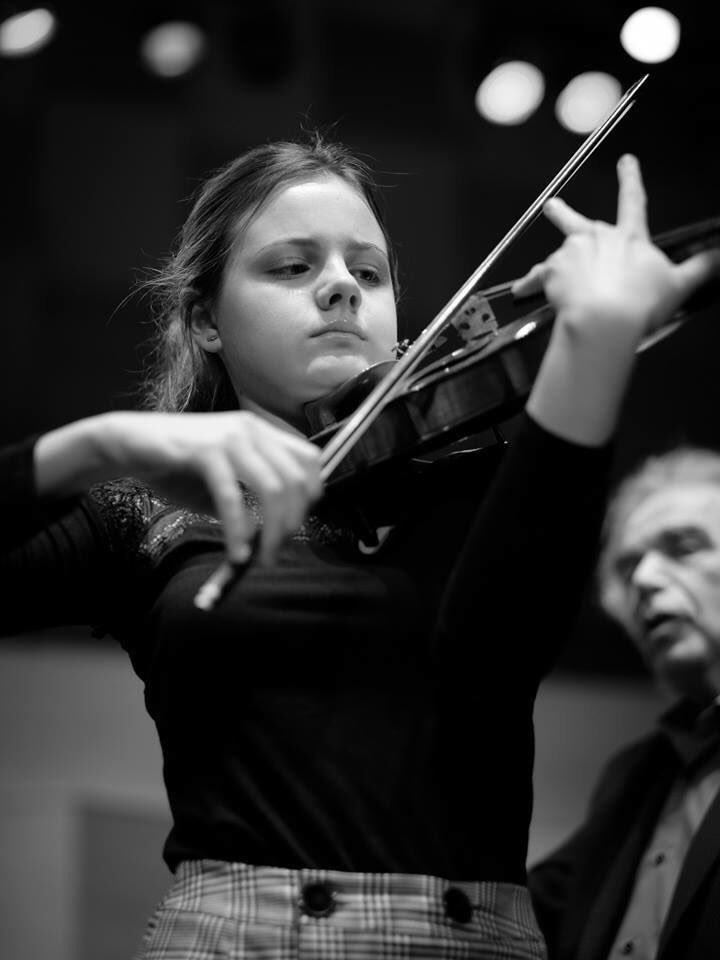 inesisselviolin's tweet photo. Remembering the last concert of 2017 in Rotterdam Philharmonic De Doelen, celebrating 70th birthday of my beloved Professor Zakhar Bron together with Maxim Vengerov on stage.
#violin #violinis #oneofthebestconcerts #zakharbron #maximvengerov #vengerov #concert #Rotterdam https://t.co/3kPLns1wn5