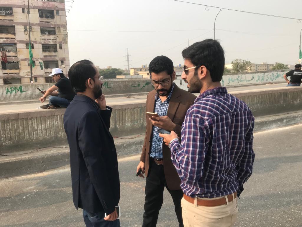 Arsalan7800's tweet photo. bosses are on ground for victory of jalsa #KarachiLovesMusharraf #PakistanZindabad @syed_emaduddin  @AzfarAli78  @Asadkhalid92  @APMLOfficial_  @P_Musharraf @DFSMQM  @abidifactor @QureshiMuzammil  @ArsalanGhumman  @marvi_memon  @AmirZia1 https://t.co/9S3gpy2ST4