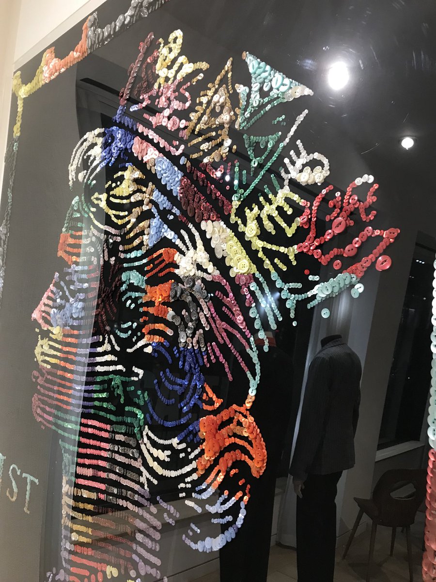 Hooverit's tweet image. HEAVENLY: ...meeting St Paul at the pearly gates... @PaulSmithDesign #AlbemarleStreet #whitelight #onthebutton