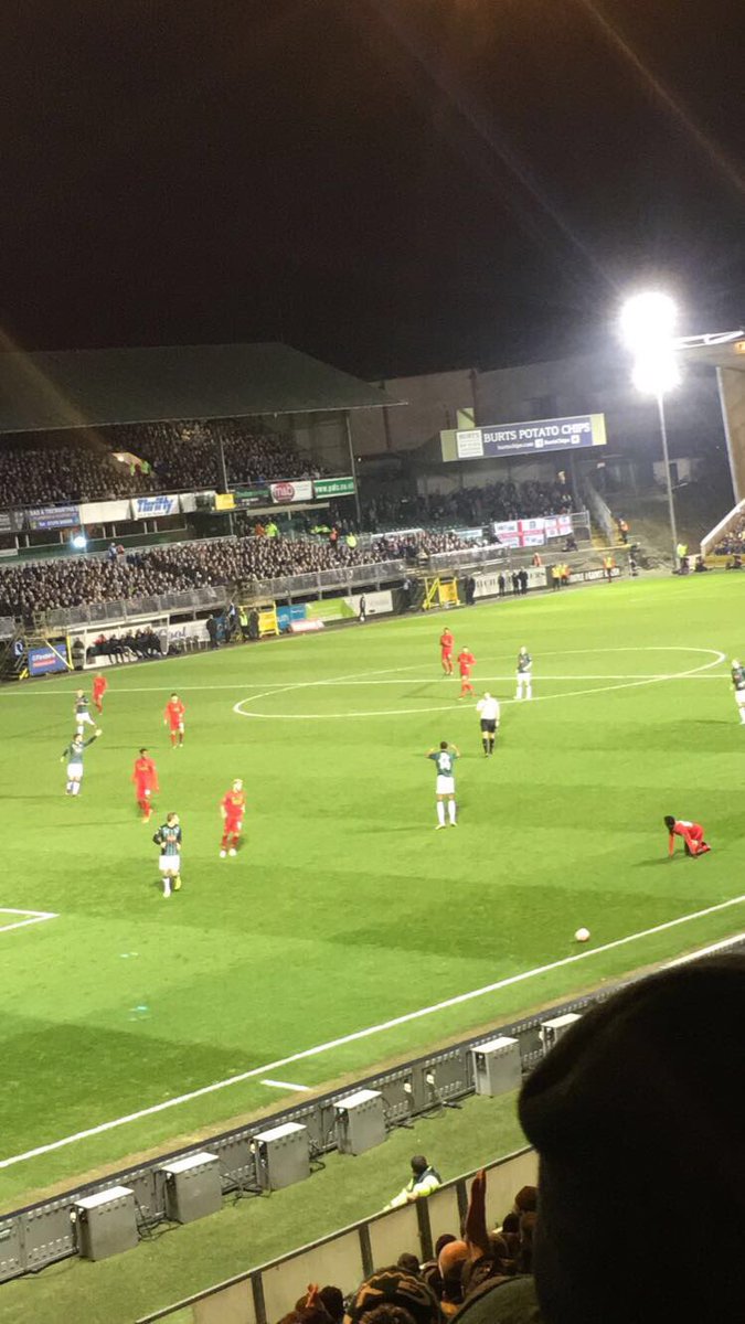 sophieclemens_x's tweet photo. So it might be a year late but I finally managed to pick up @grujicmarko shirt from @LFC fa cup game against @Only1Argyle thanks to @Billywhite264 ⚽️❤️💚 actually smells of aftershave too 👀 going up on my wall! #lfc #pafc #facup2017 https://t.co/blRXZN4SQk