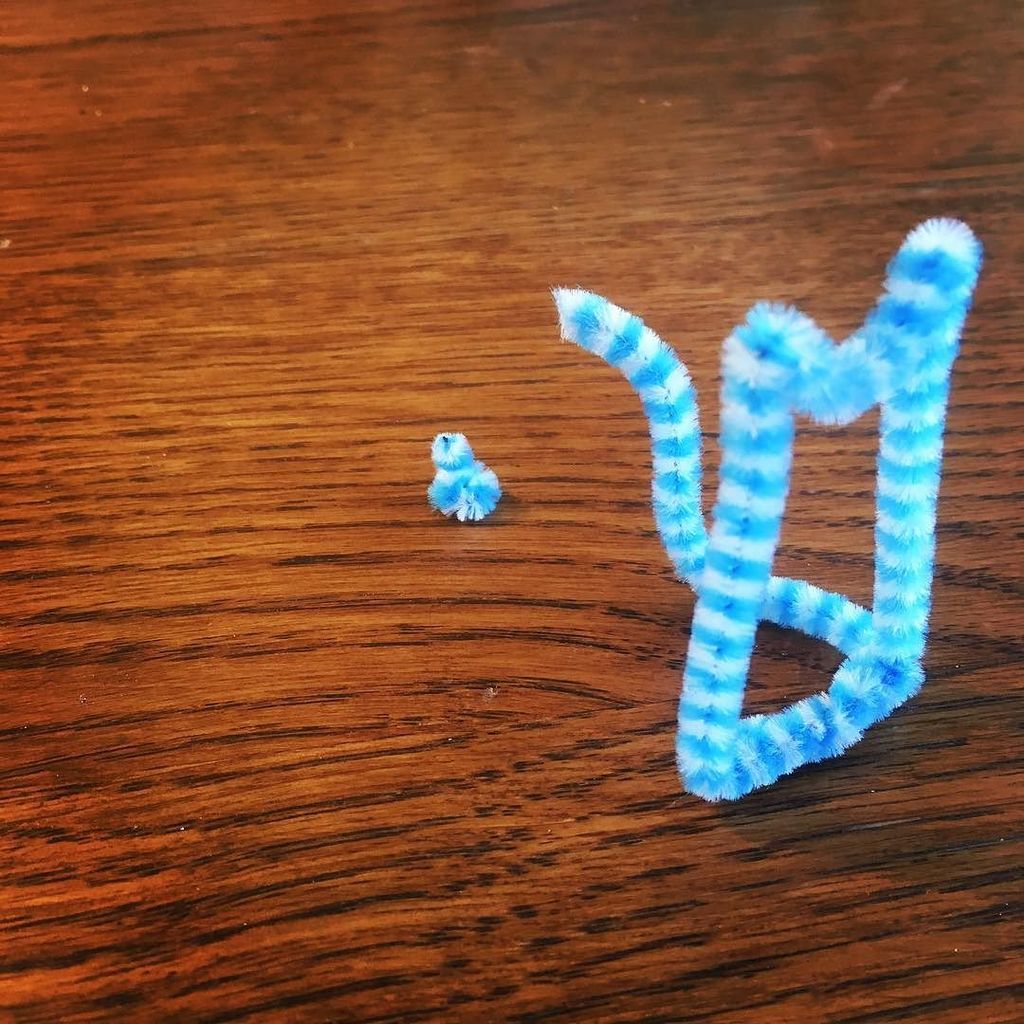 tig's tweet image. The cat done that... ift.tt/2CQj00j