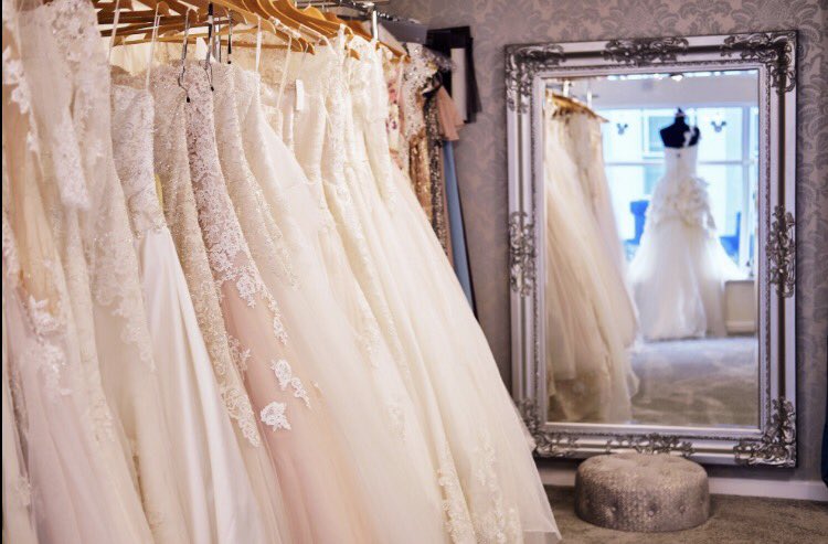 Bride Squad 2018 - The Bridal Rooms Sample Sale has started. Prices start from £299 on beautiful designer gowns, to avoid disappointment please book your appointment now. Based In Uttoxeter, Staffs xxx