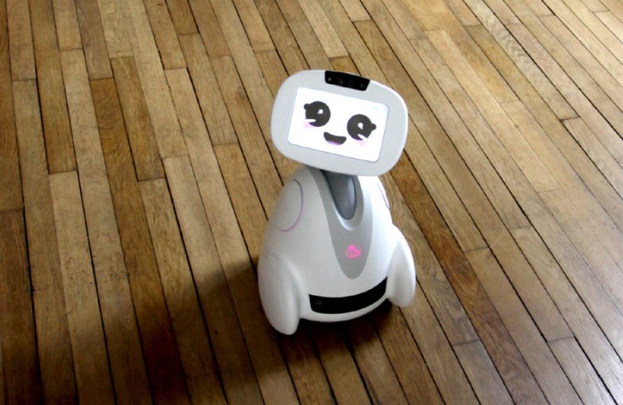 adoptbuddy's tweet photo. Buddy le #robot, cité dans l'article: " #CES2018 la French Tech à l'assaut de Las Vegas !" https://t.co/3W51eF85Cy #CES18 #Robotics https://t.co/BOI9h3UO8o