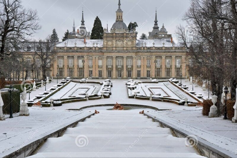 ViajUP's tweet photo. ❄️Segovia #Spain #España 06.01.2018 ❄️ #WinterIsComing https://t.co/okuwZShQzP