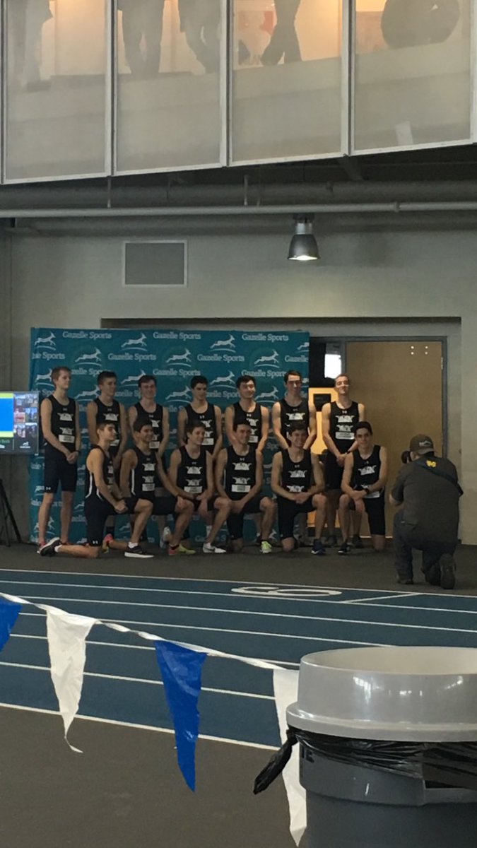 runsouthhaven's tweet photo. Busy weekend! Proud of Craig for being selected to run the Gazelle Elite Mile yesterday at GVSU. What a race! Big shout out thank you to Olympian and EMU Alum Paul McMullen in taking the time to talk with Craig! It sure was great to see you all. #SoHaTF https://t.co/TFioLcR161
