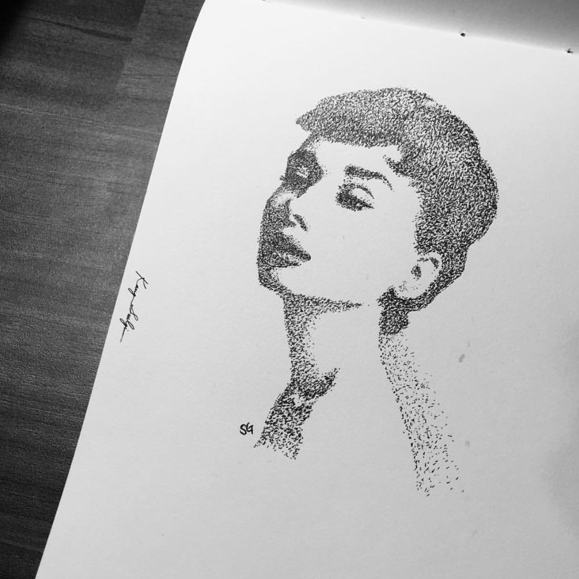 SEULGI_TH's tweet photo. ฝีมือการวาดรูปของคังซึลกิ🐻 https://t.co/xZJnkYbLa8