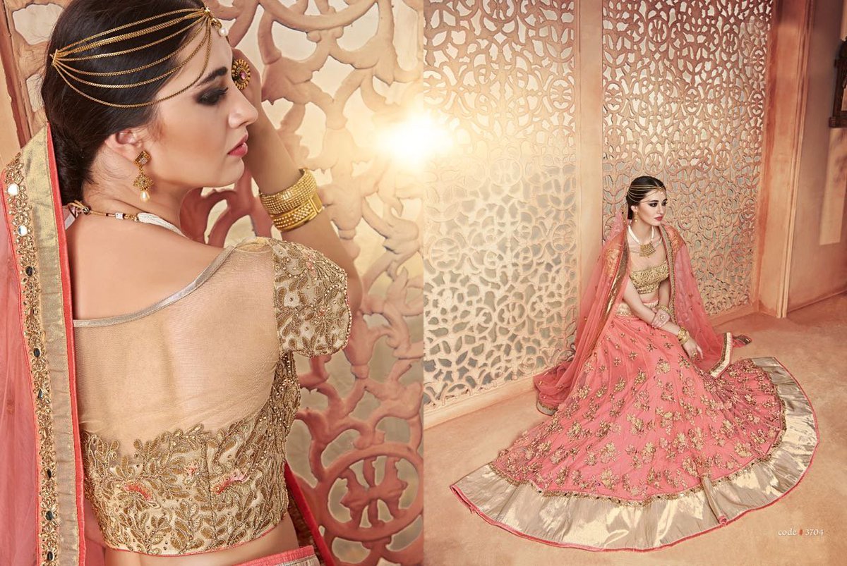 jjcollectionsdl's tweet photo. Designer Wedding Lehenga Collection
https://t.co/xtQYJztd68
#lehngacholi #lehenga  #bridallehenga  #lehengadesign #lehengaonline 
#lehengawithprice  
#bridallehengadesigns #cheapestlehengamarket https://t.co/2pyREk9VLj