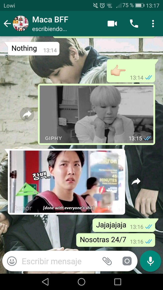 BetrayalLaure's tweet photo. Tan nosotras que XDDD @Marikookie97 #exijorecreacion #atwitterlopongo #whatisgrammar https://t.co/ez2rlJYw5j