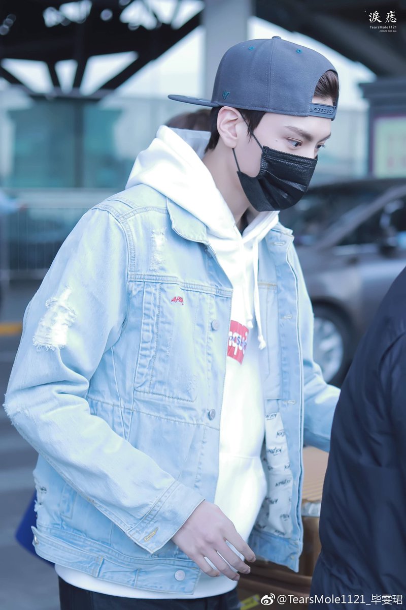 Wujuniq143's tweet photo. Bi WenJun new photos from first appearance 😊 #Yh_next #IdolProducer https://t.co/1qjPLbeNiz