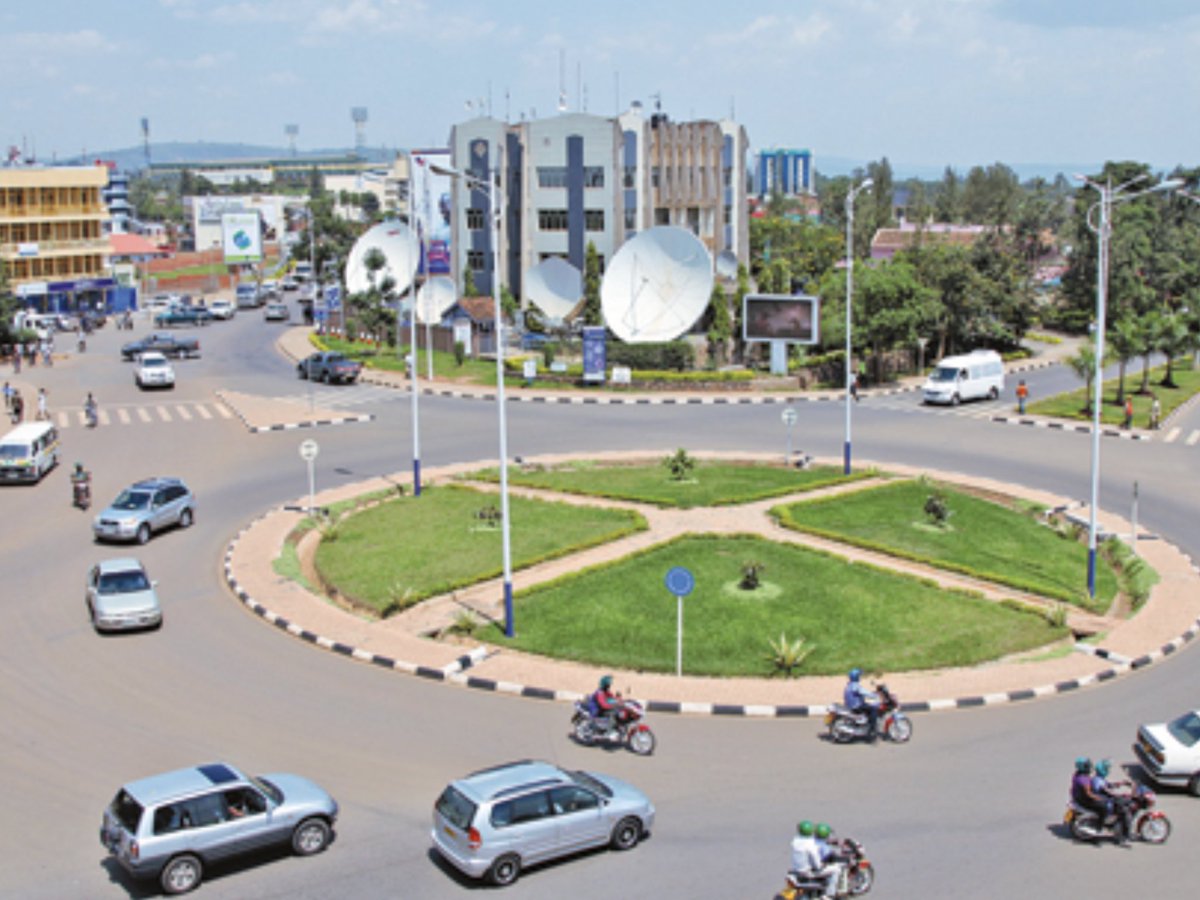 In Kigali today. 
Probably the cleanest city in the world.
Unbelievable - no litter anywhere. 
Cleanliness started with top political leadership. 
No in the blood of Rwandans.
We can all learn!