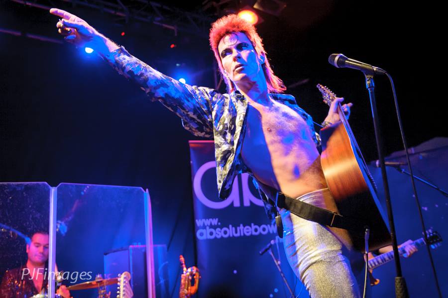 Love_Holmfirth's tweet photo. ABSOLUTE BOWIE at Holmfirth Picturedrome
Fri 2nd February 2018 - Tickets £17.50
https://t.co/qNkxIspEEw https://t.co/YyS9unu30Y