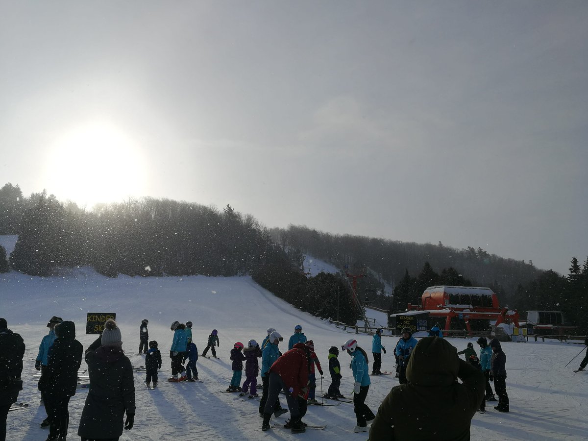 K_Snowschool's tweet photo. Its the first day of our 8 Week Camps, whose excieted? @skielbow https://t.co/fPmEhU6PRB