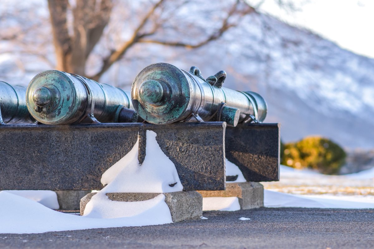 WestPoint_USMA's tweet photo. We're so glad to have our #USMA cadets back ... we need the extra body heat. #NegativeOne #MoreSnowMonday  #RememberToHydrate (#USArmy photo by Cadet Samantha Price) https://t.co/b5t3GMRcRw