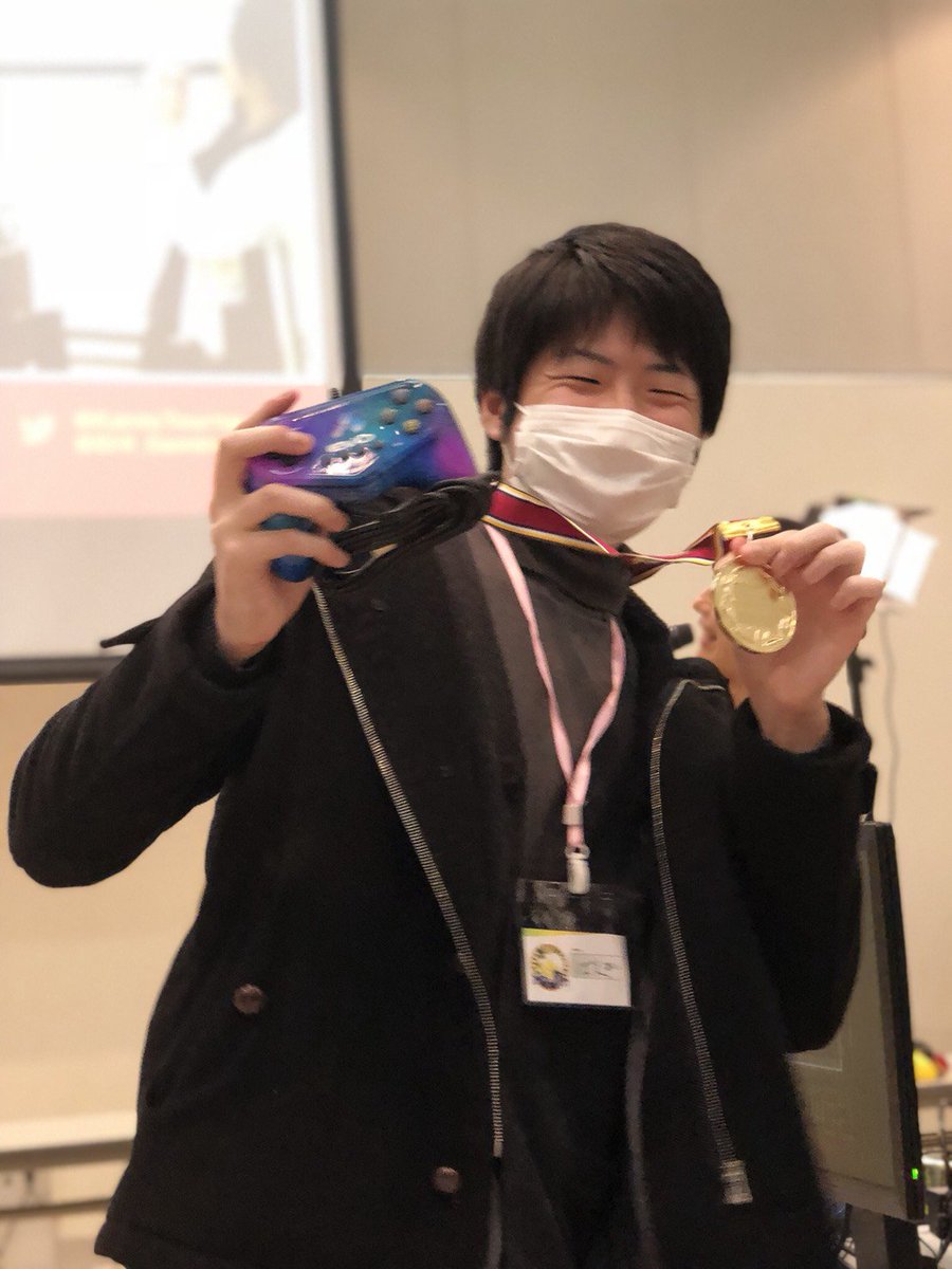 KantoTournament's tweet photo. 【第3回カントートーナメント結果】
優勝：ばんぎ(@pk_bangi )
準優勝：たるたろ(@tarutaro88 )
3位：たのしみ(@tanosimi2002 )

98人のダブルイリミネーショントーナメント、激戦を制したのは世界一のガブリアス使いと注目される「ばんぎ」選手！ https://t.co/RUAIEe3OVO