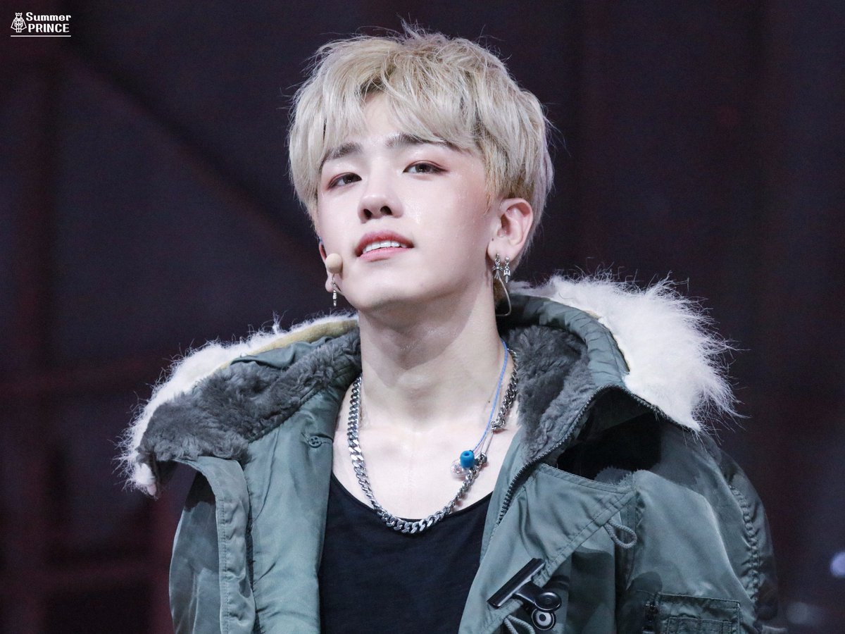 nichanakaaa's tweet photo. หล่อร์มากกยอมแล้วว ~คุกเข่า🙇~❤❤
#MIXNINE  #roobin #รูบิน #อีรูบิน 

Cr.on pic https://t.co/q8DU0A1oUD