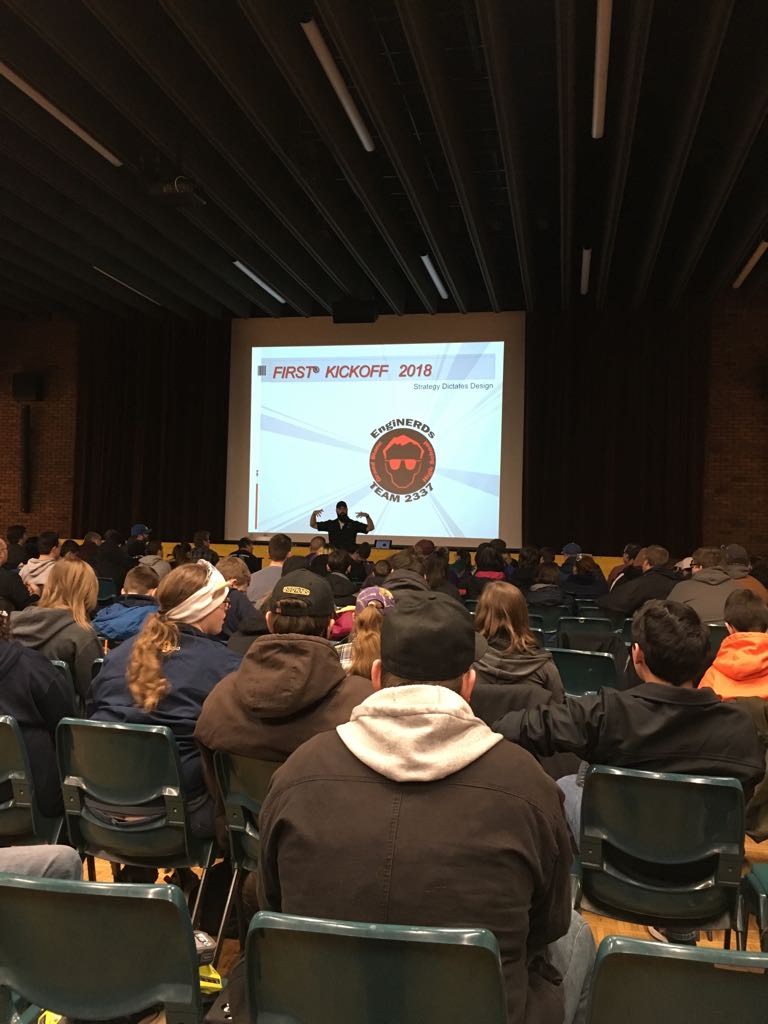 sarahndipitous's tweet photo. FIRST robotics builds better humans... Thank you to #KetteringU for hosting such a wonderful event <3 #omgrobots https://t.co/R4mzpmSZBQ