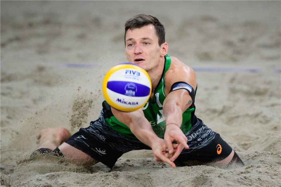 ZELTS! Paldies visiem, kuri atbalstīja! Jūsu atbalsts mums bija kā enerģija brīžos, kad spēku rezerves bija tuvu izsīkumam.