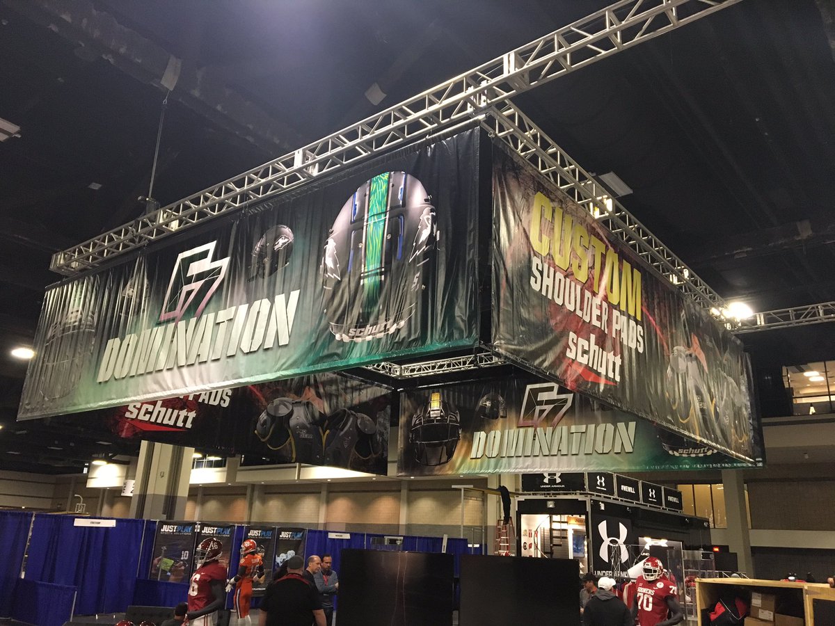 Doors are open at #AFCA2018! Great to see so many thousands of our best friends again! Come check out the latest on #F7Domination at Booth 1221. @AFCA