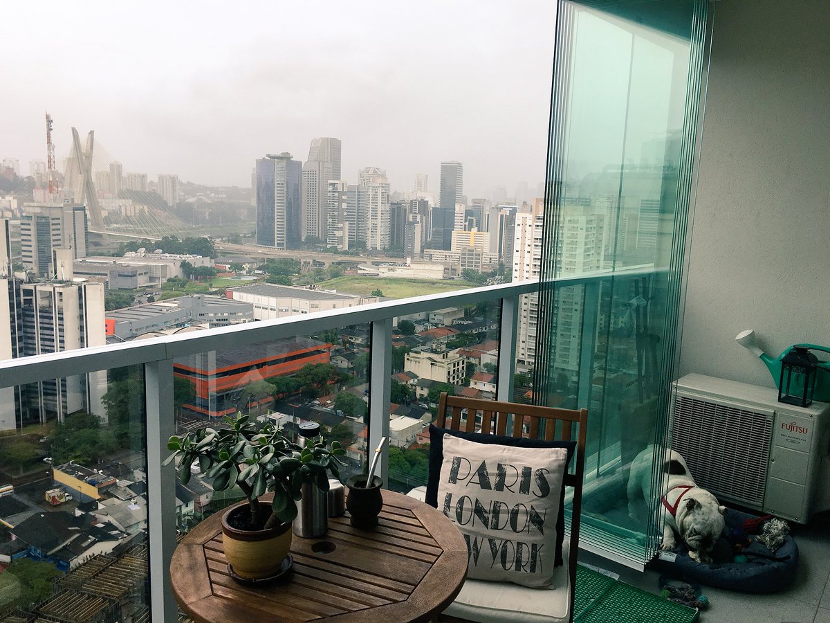 hernansottile's tweet photo. Lluvias y mates en 🏡. Saludos desde São Paulo para mí BA querido #EsteFinde https://t.co/ZxpbuG2PZH