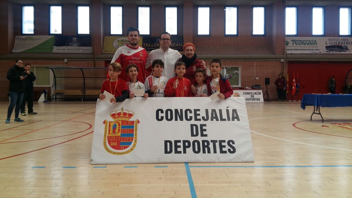 PELCHURRI's tweet photo. 2 clasificado ofreciendo por momentos un gran recital de juego y con sólo 6 jugadores por unas bajas de 2 jugadores. @FSTorresport https://t.co/CFIloH7SG3