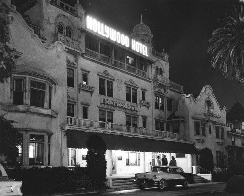 meliorate's tweet photo. What a cool shot of the old Hollywood Hotel. An urban mall now stands where this queen reigned. #bornlate https://t.co/OIPHC91pvu