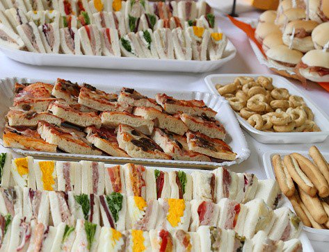 PubPrinceAlbert's tweet photo. Did you know that we offer a free buffet when you book a party for 12 or more?! 🍺🍴Get booking that birthday party today! 🎉🥂 #buffetfood #pubgrub https://t.co/0CeZne0eDI
