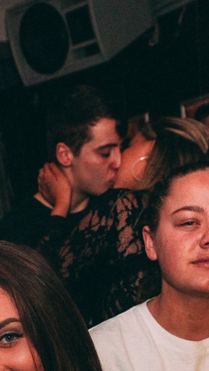 rhysmith98's tweet photo. When ya pal’s getting a group photo but you’ve got other ideas https://t.co/XmKrEAQlOb
