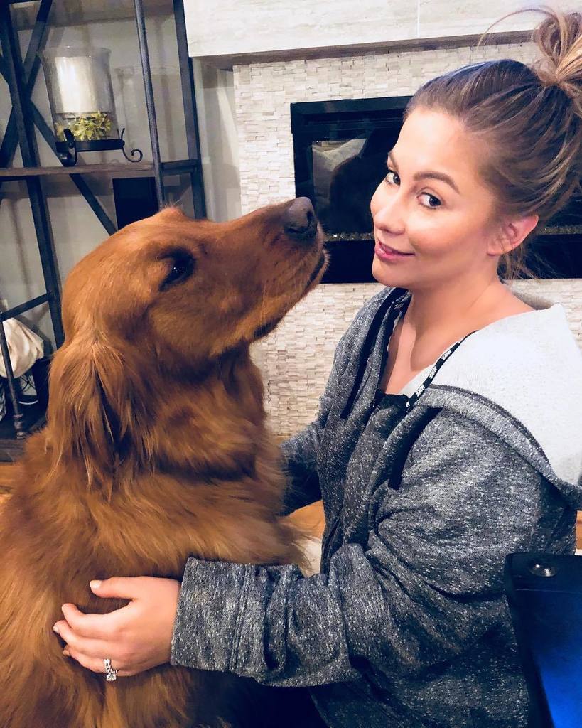 Shawn Johnson East The Beast Pet Me Hooman And Never Stop Puppylove Furbaby Crazydoglady