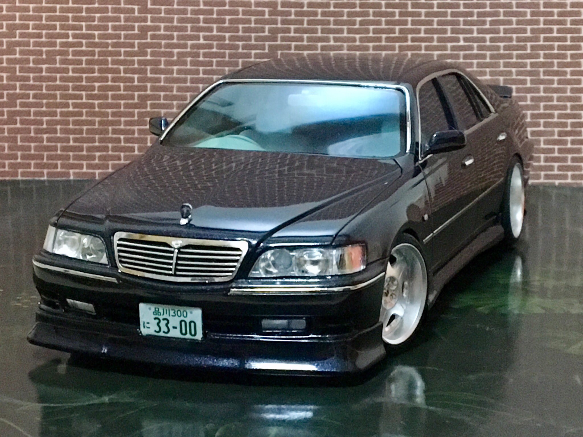 ぐらんつsv 完成品今年2台目 アオシマy33シーマのvipカー 箱絵再現 いいペースだ アオシマ T Co Bswfdllpcr Twitter