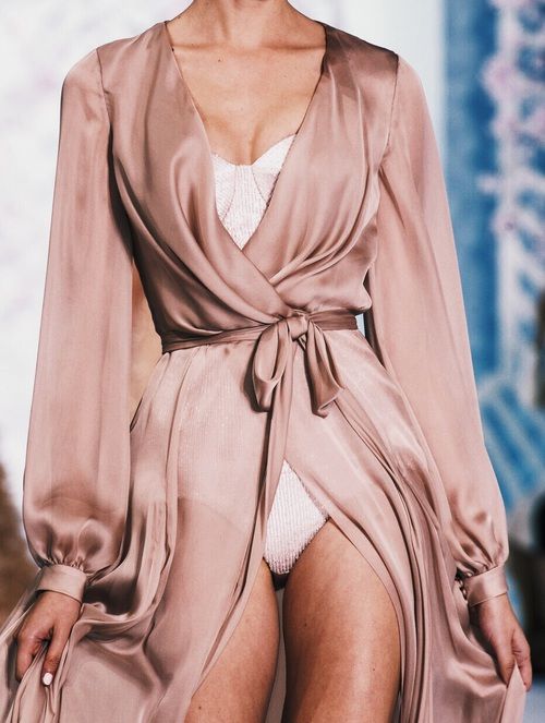 TheIntimatesMag's tweet image. Sunday inspirations, think pink 🌸🌸