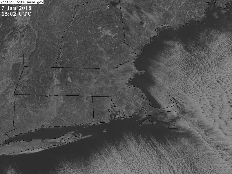 TheTKWeatherXp's tweet photo. how about one from 21,000 miles
Cold air clouds all the way to Daytona Beach
Clipping lower Cape Cod w dusting of snow
note lack of snow cover Cape &amp; Isles https://t.co/UwMBjb35tY