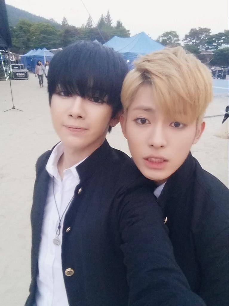 bestofjinhong's tweet photo. happy birthday to our beautiful hyung, we miss you and love you❤️ #HappySungohDay https://t.co/wJbfs1Lu05