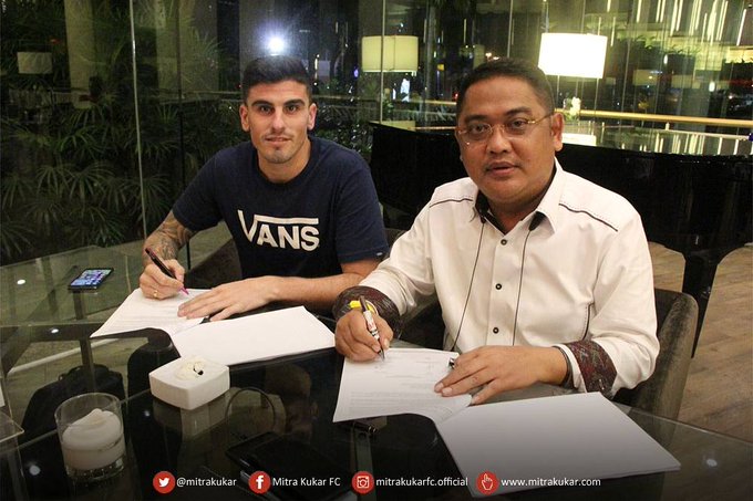 View image on Twitter