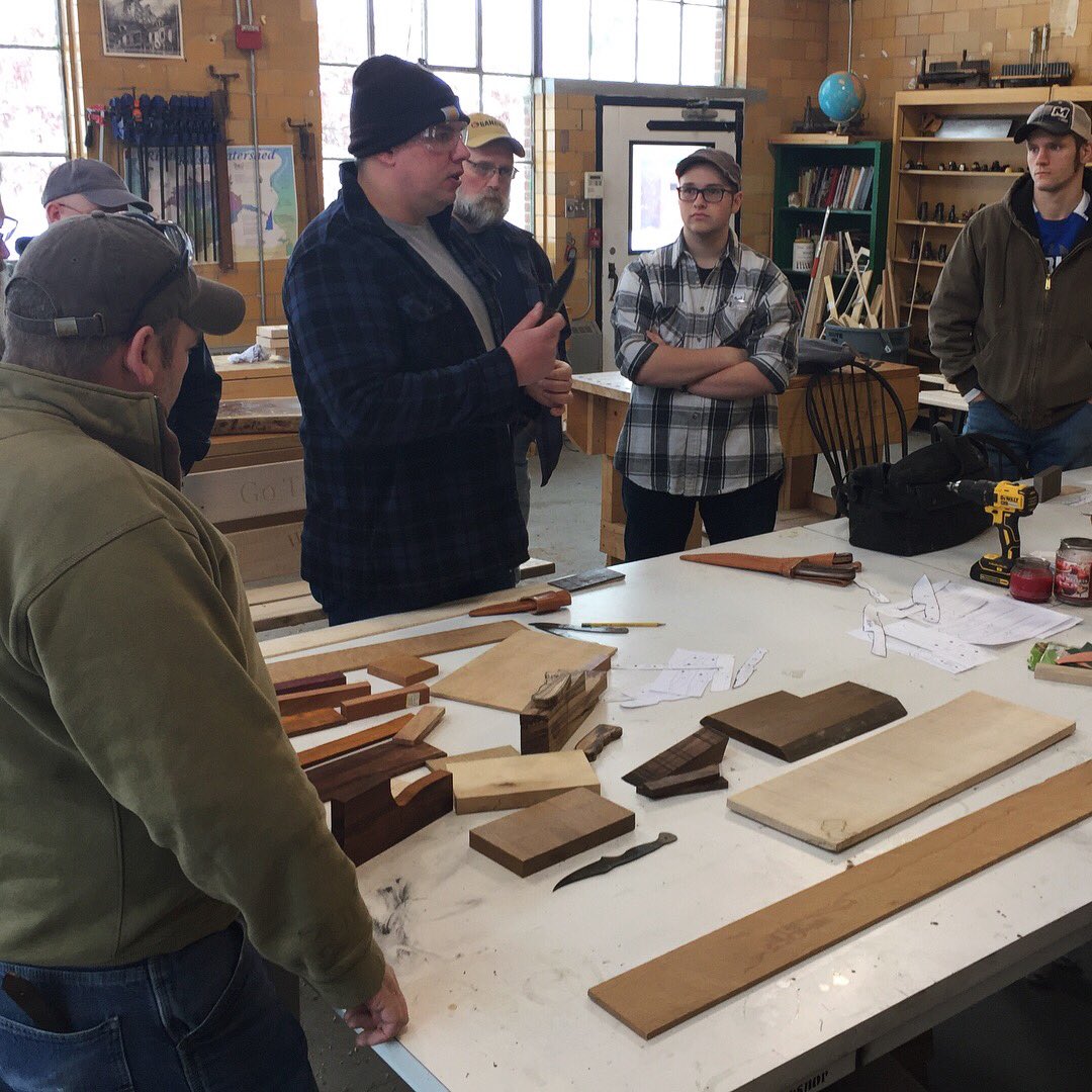SamBWoodShop's tweet photo. Day 2: Knife Making 🔪 let’s get a handle on these puppies! #knifemaking #woodworking #fancywood #sharpstudents https://t.co/UelEzMIUJR